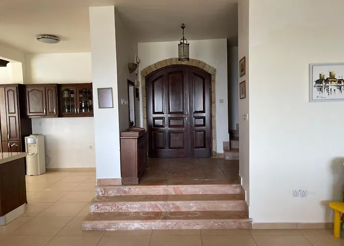Horizon 2 Cozy Villa
